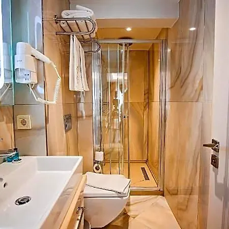 Marcello Hotel