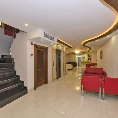 Marcello Hotel 4*
