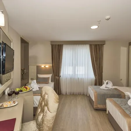 Marcello Hotel 3*