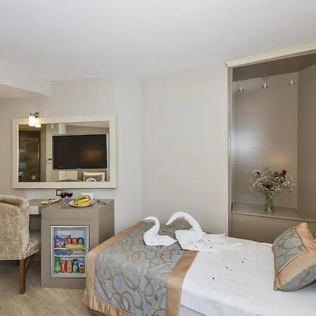 مارتشيلّو 3*